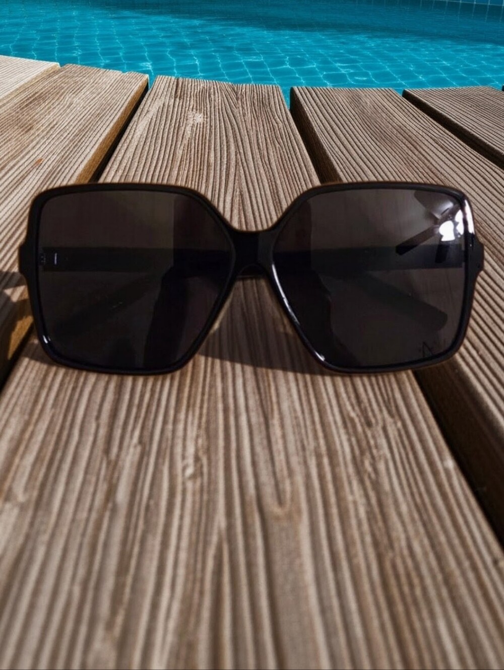 SUMMER SALE! Oversized Women’s Black Sunglasses - New